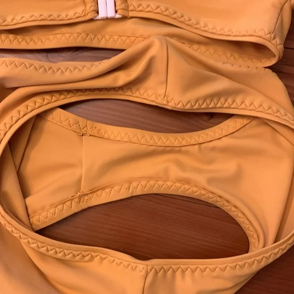 Seea Goa bikini set, EUC, size small - Picture 5 of 7